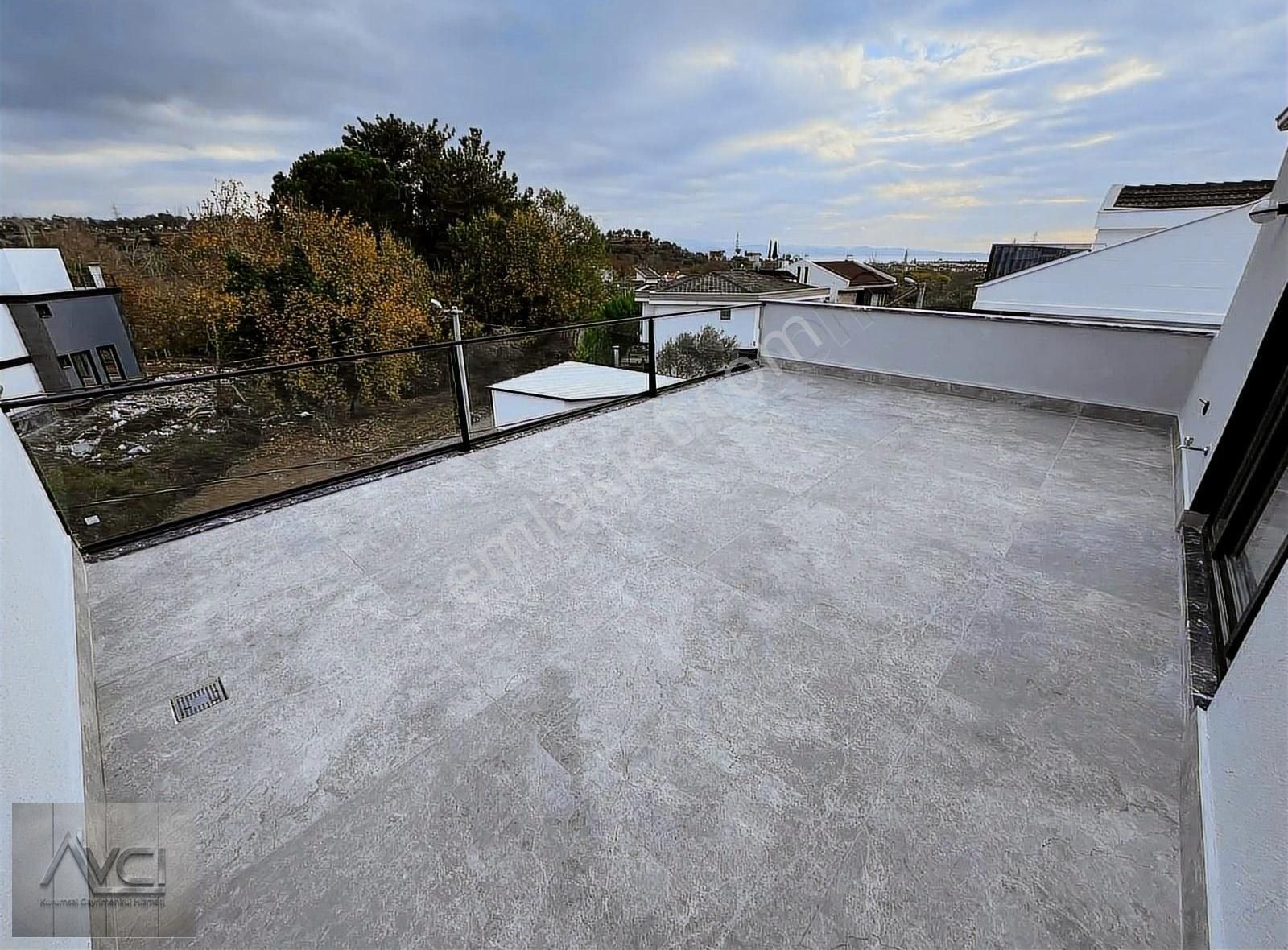 Avcı'dan Güre'de 400m2 Arsa İçerisinde Müstakil Havuzlu 4+1villa - Görsel 6