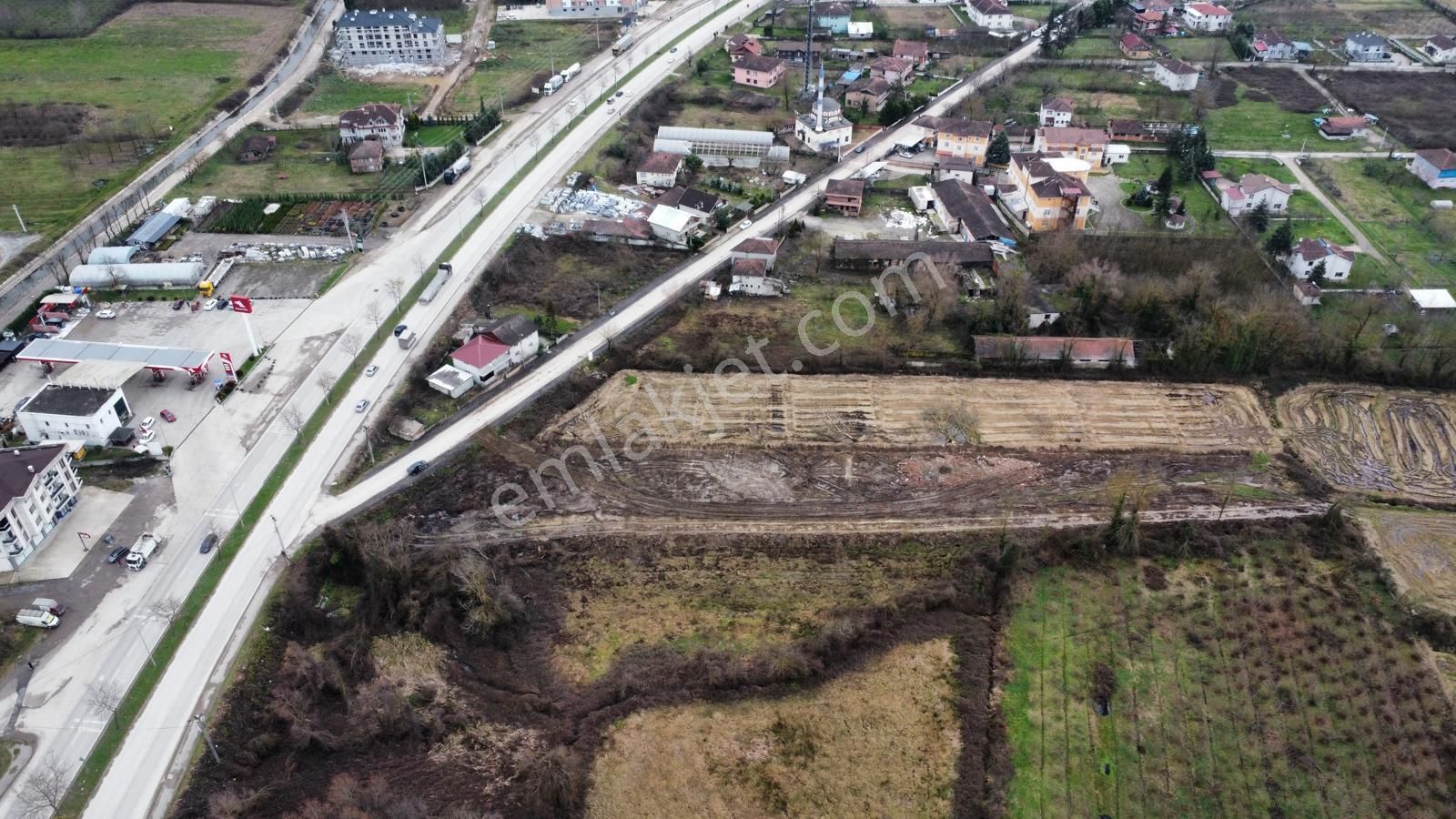 Remax Palas'tan Düzce Konuralp'te İmarlı Arsa - Görsel 4