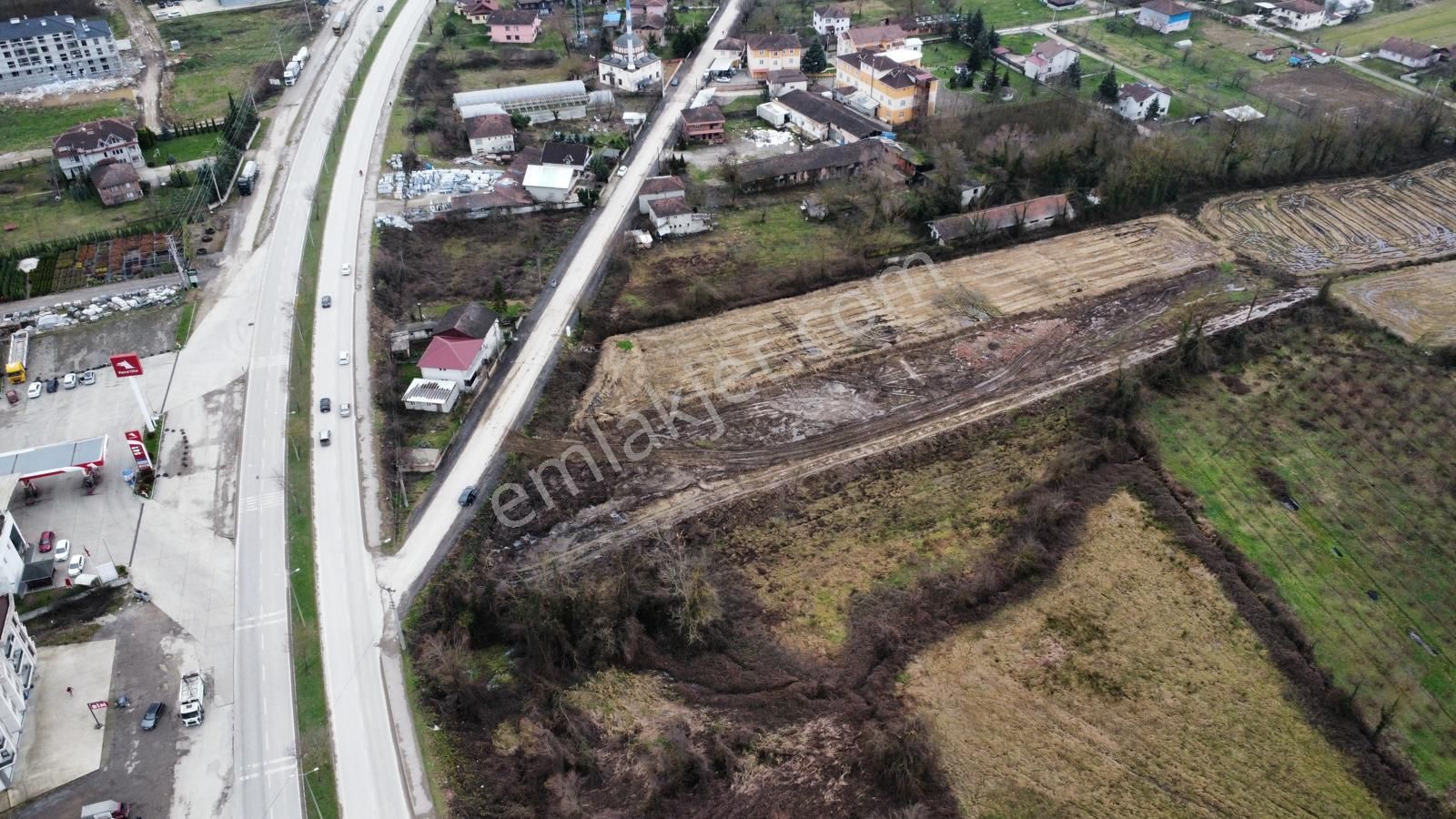 Remax Palas'tan Düzce Konuralp'te İmarlı Arsa - Görsel 2