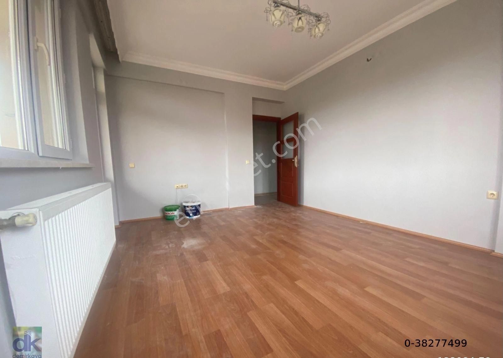 Odunpazarı Emek Kiralık Daire Emek Mahallesinde Demirkaya Gayrimenkul'den Kiralık 2+1 Daire