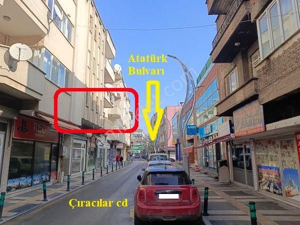 Adapazarı Semerciler Kiralık Daire Çiftçi Emlak'tan Çıracılar Cd Üzeri 125 M² 3+1 Doğalgazlı Kiralık