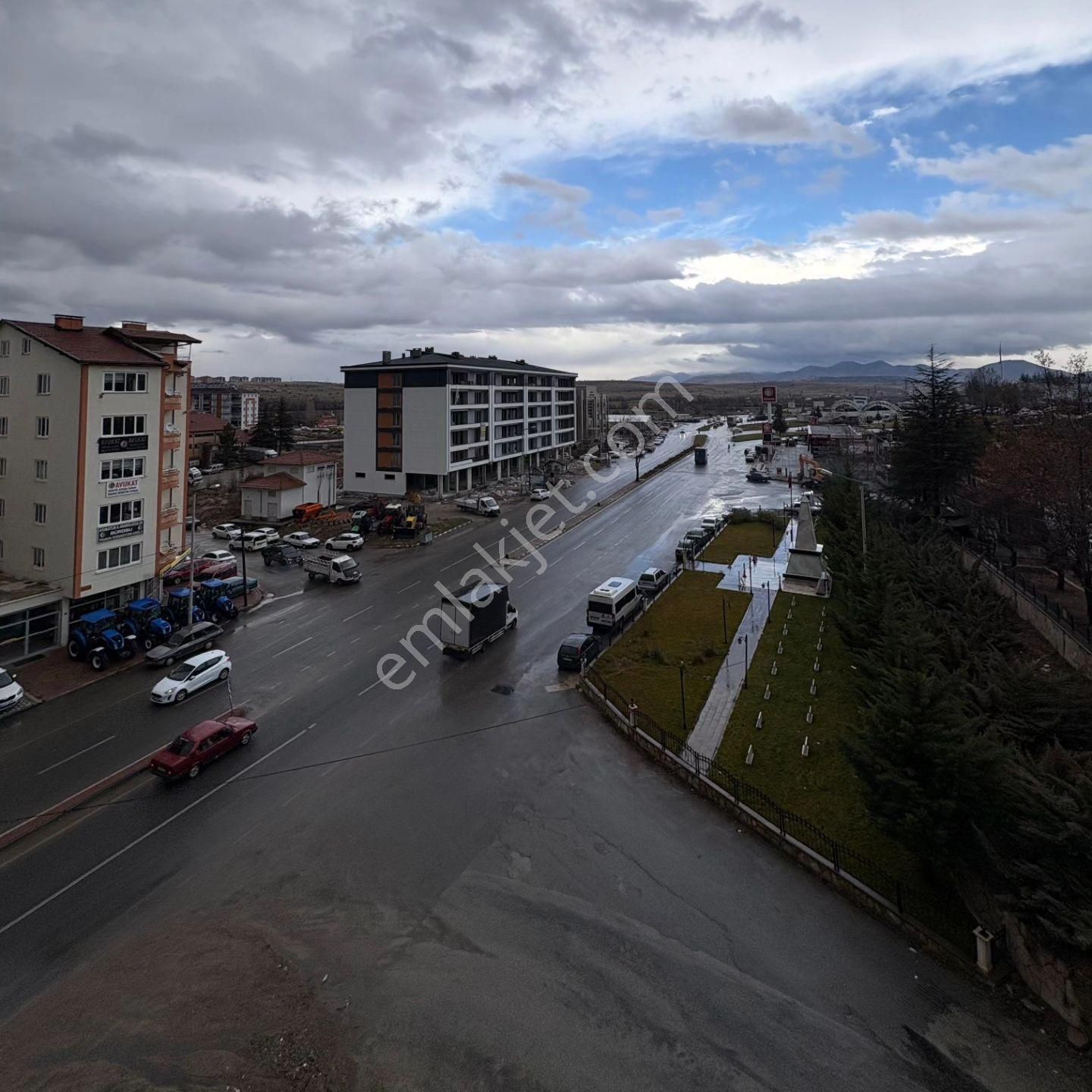 Beyşehir Hamidiye Satılık Daire Adliye Yakını Ana Cadde Üzeri Satılık 3+1 Sıfır Daire