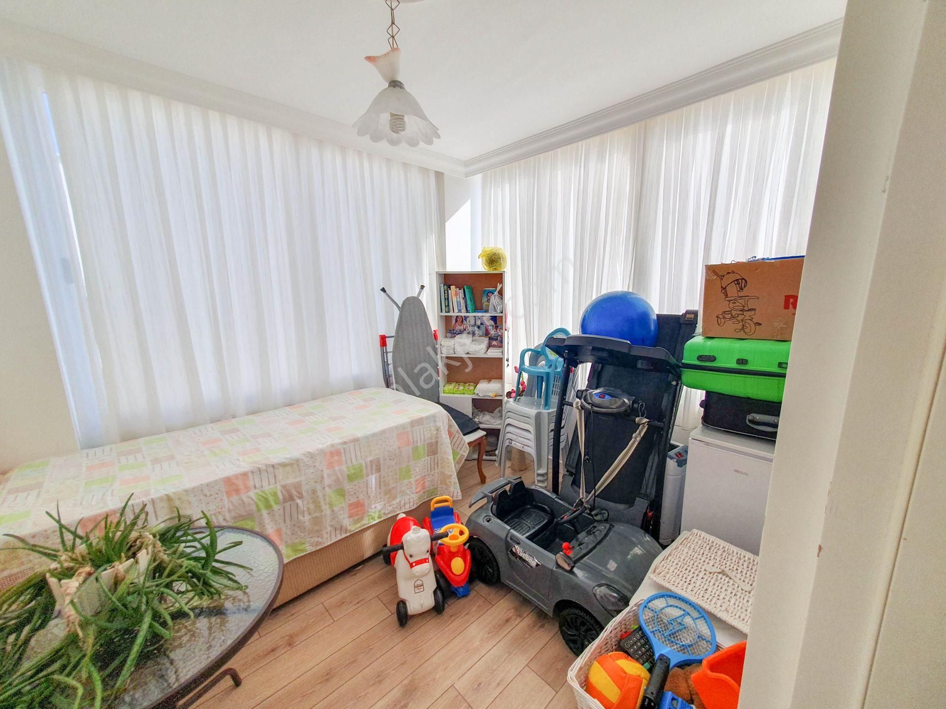 Turgutreis'te Satılık 3+1 Üst Kat Ferah Daire - Görsel 18