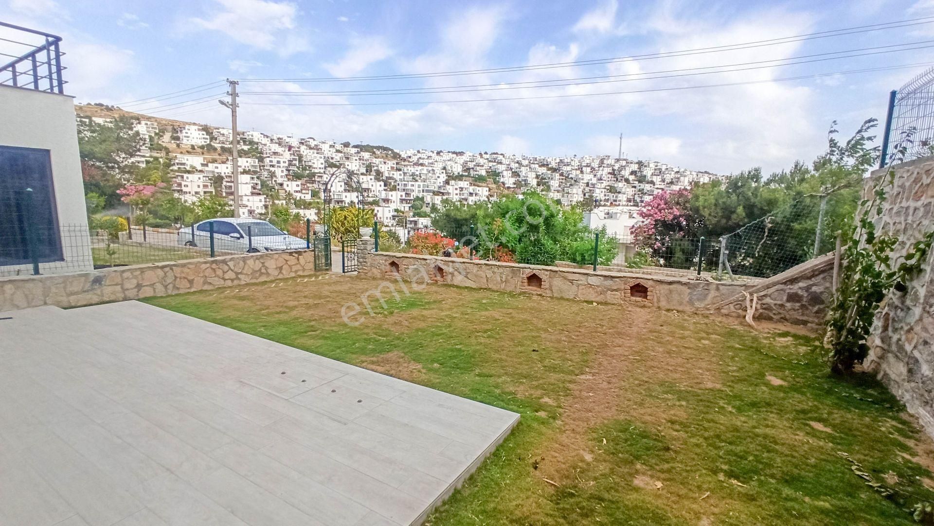 Bodrum Nağme Sitesi'nde Geniş Bahçeli 3+1 Villa - Görsel 5