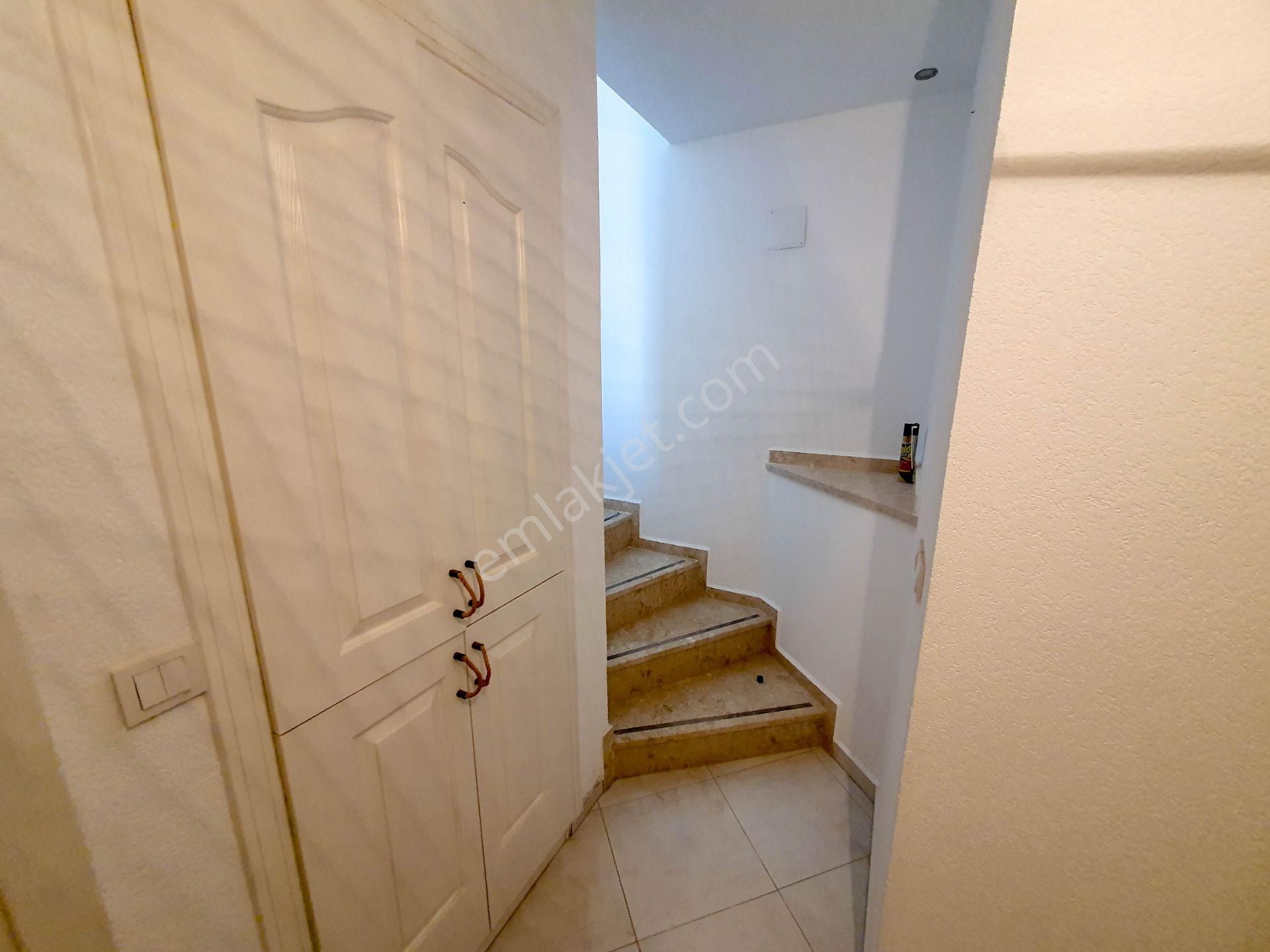 Bodrum Nağme Sitesi'nde Geniş Bahçeli 3+1 Villa - Görsel 23