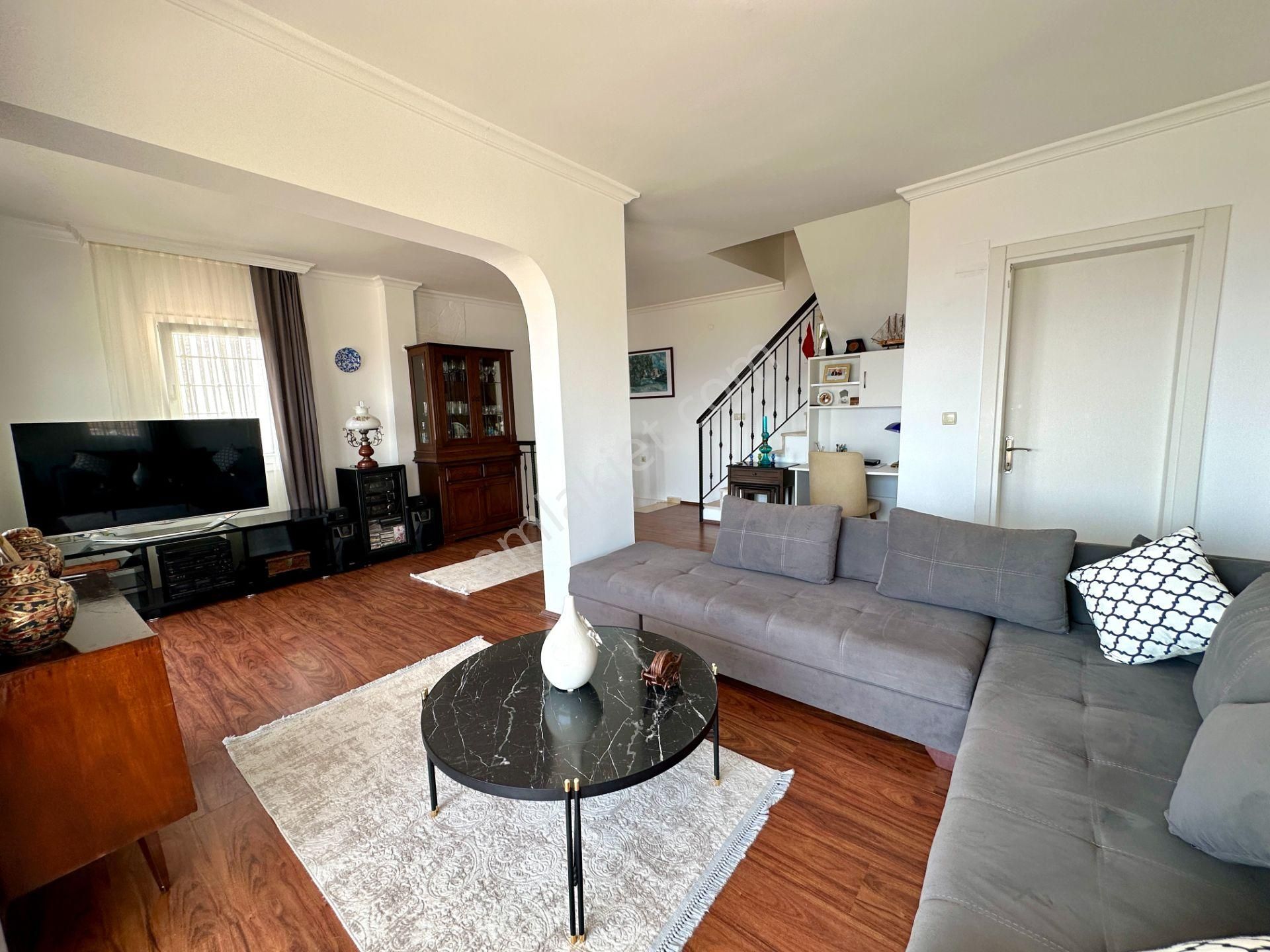 Bodrum Kadıkalesi'nde Satılık Harika Manzaralı Havuzlu Villa - Görsel 18