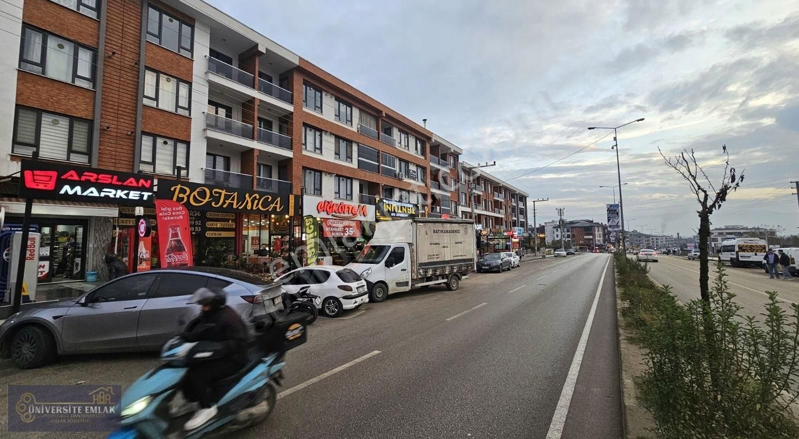 Düzce Merkez Orhangazi Kiralık Daire Düzce Üniversitesi Cafeler Caddesi 1+1 Kıralık Balkonlu Daire