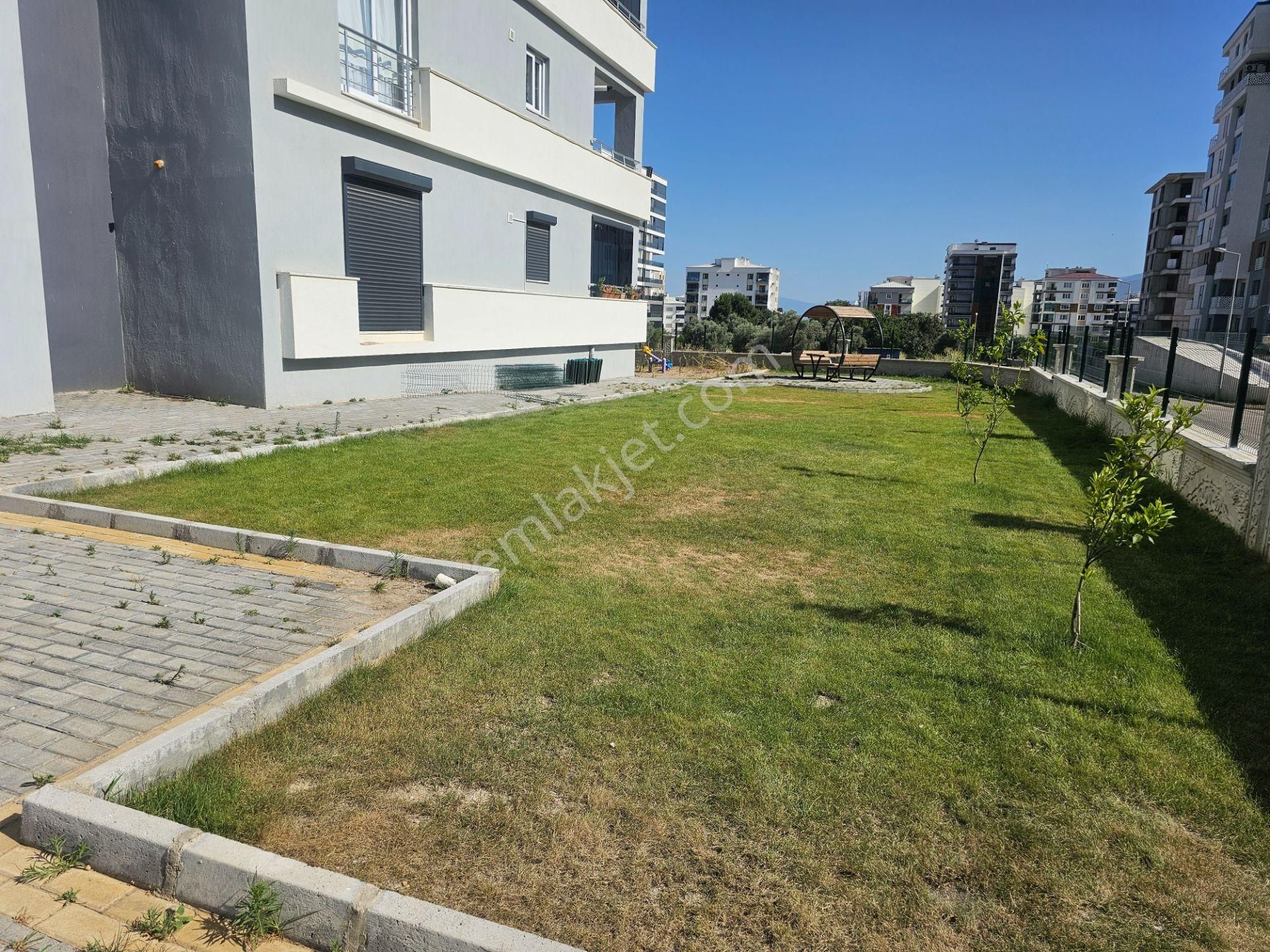 Göçmen Gayrimenkul'den Zafer Mah.170 M2 3+1 Sıfır Lüks Satılık Daire - Görsel 4