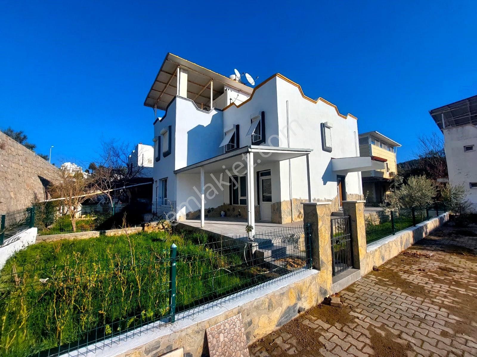 Seferihisar Atatürk Satılık Villa İzmir Seferihisar Doğanbey De Satılık Yazlık 3+1