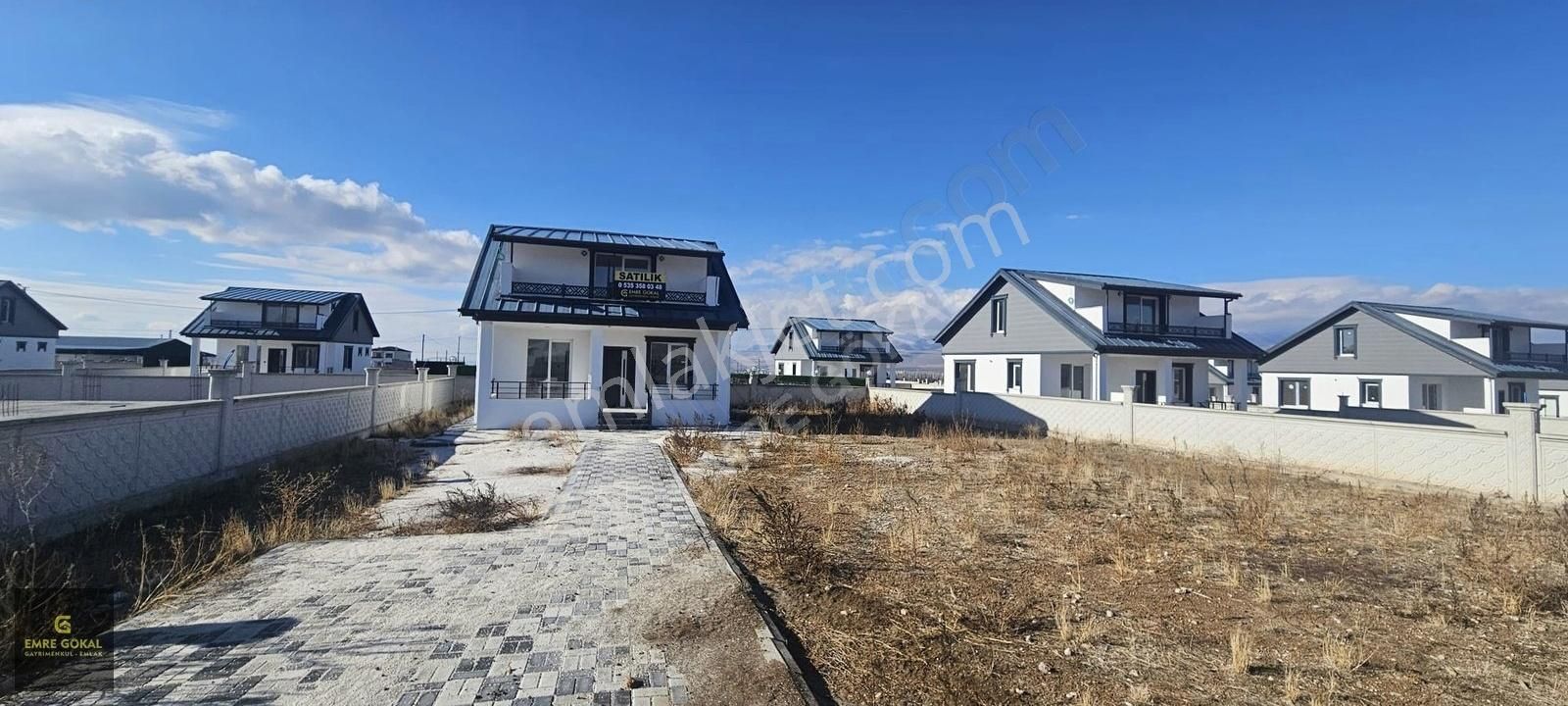 Niğde Merkez Sazlıca Bld. (Aşağı) Satılık Villa E.gökal Niğde Sazlıca 754m2 İçerisinde 3.5+1 Dublex Villa!