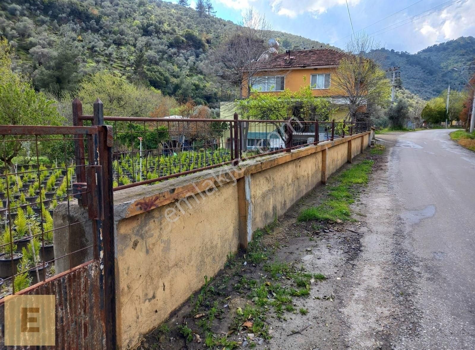 Bayındır Dereköy Satılık Konut İmarlı Dere Köyde İmarli Arsa