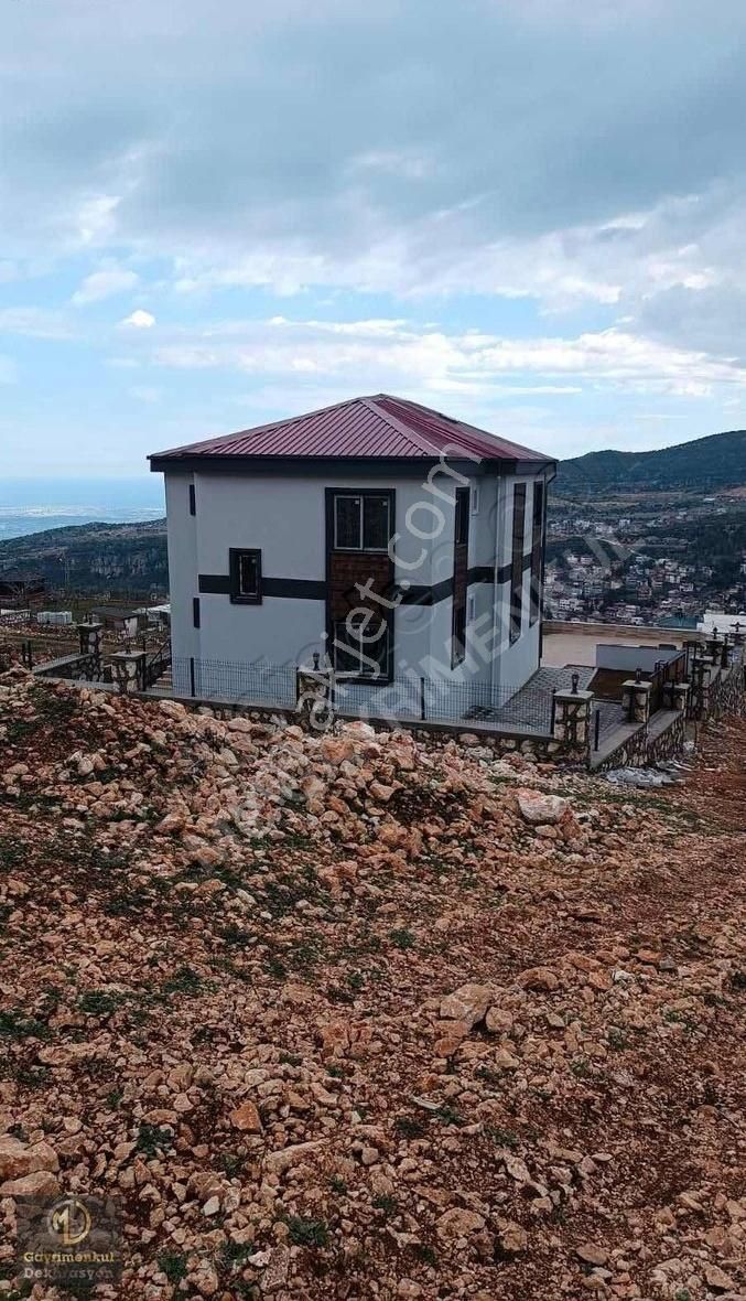 Toroslar Soğucak Satılık Villa Soğucakta Muhteşem Villa