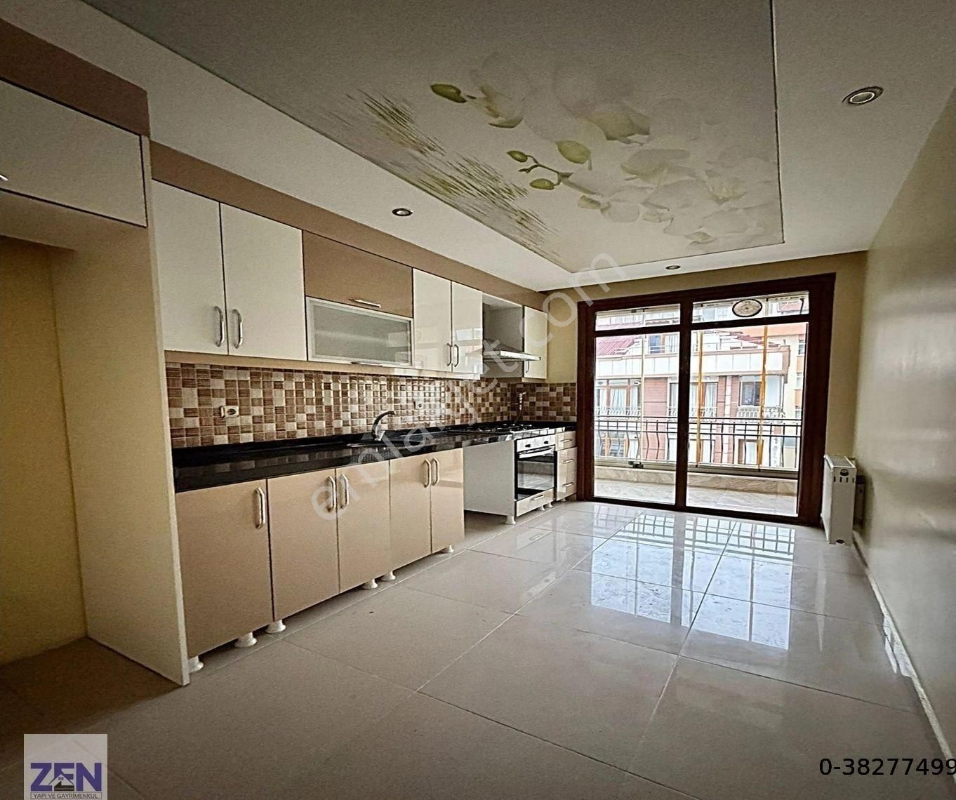 Esenyurt Güzelyurt Satılık Daire Güzelyurt'ta 170 M2 Teraslı 3+2 Satılık Dubleks Daire