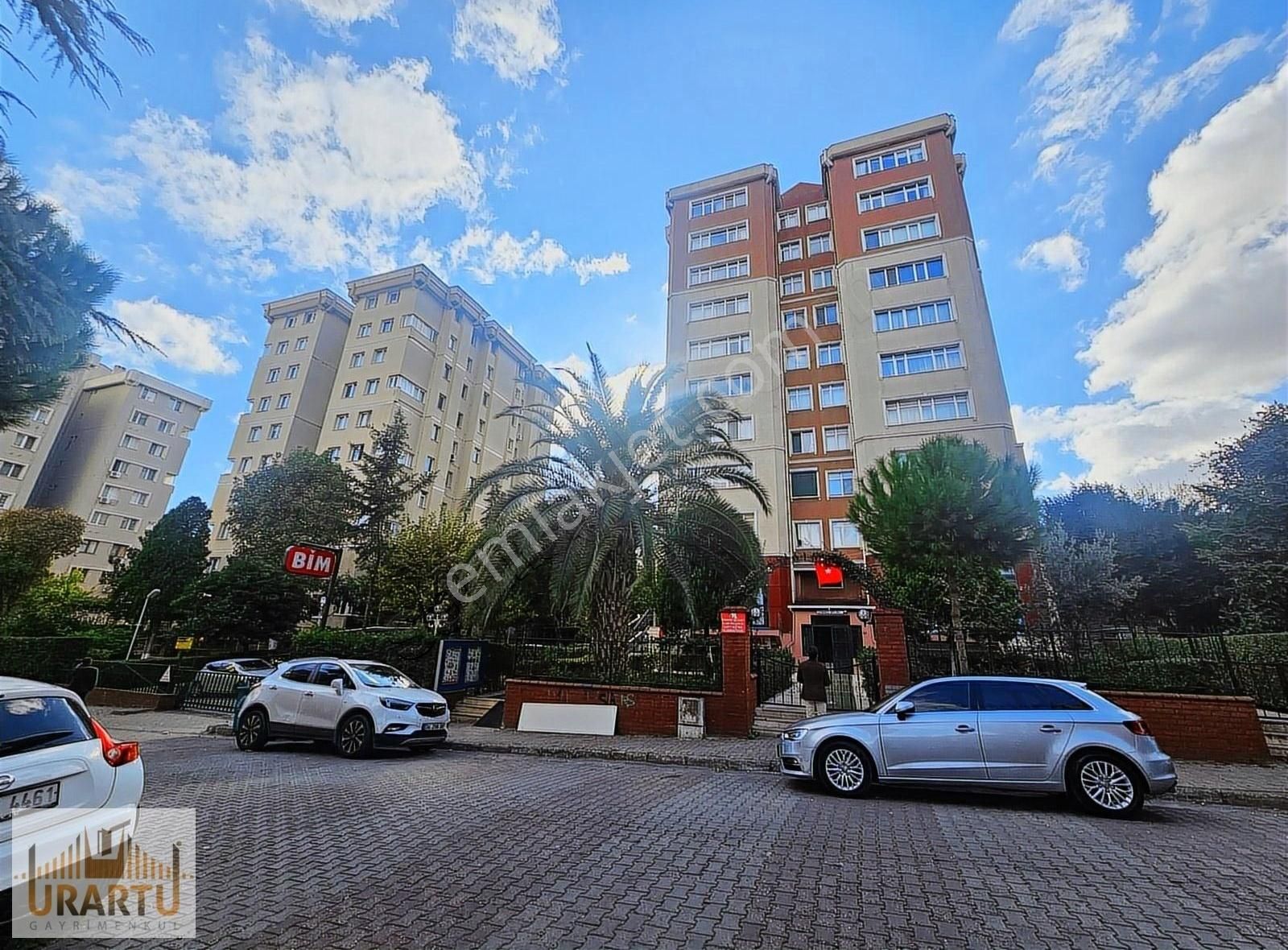 Bahçelievler Bahçelievler Satılık Daire Bahçelievler Mahallesi İstanbul Evlerinde Satılık 220m2net Daire