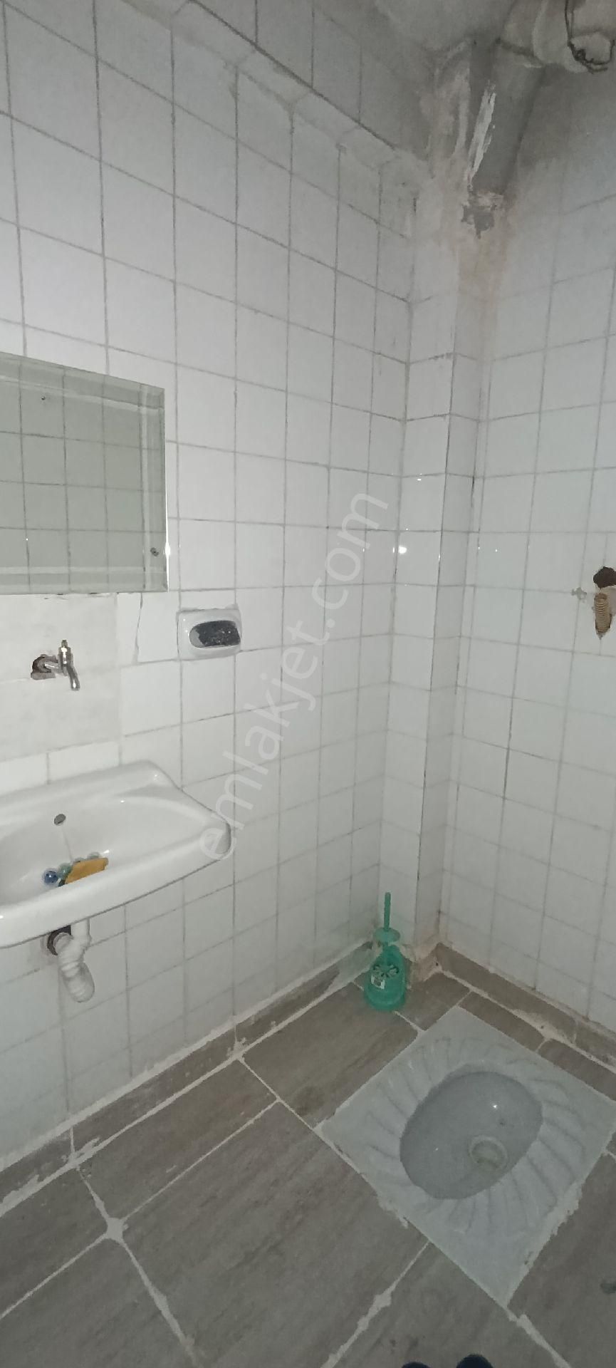 Ebrar Emlaktan Semtinde Temiz 3+1 Kiralık Daire - Görsel 4