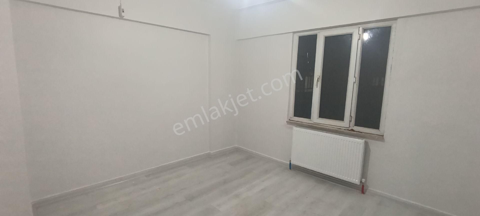 Ebrar Emlaktan Semtinde Temiz 3+1 Kiralık Daire - Görsel 19
