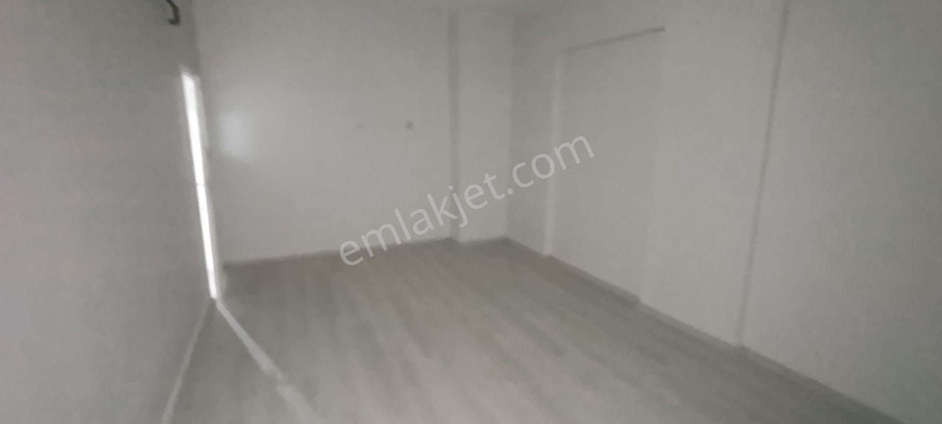 Ebrar Emlaktan Semtinde Temiz 3+1 Kiralık Daire - Görsel 18
