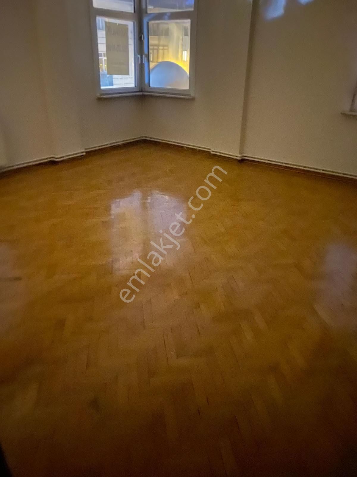 Bakırköy Osmaniye Kiralık Daire Bakırköy Osmaniyede Köşe Konumda Kiralık Daire