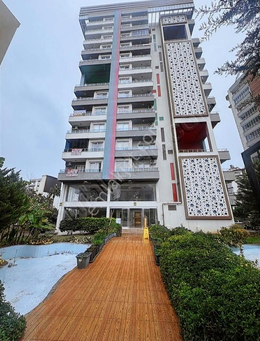 Yenişehir Çiftlikköy Satılık Daire Mersin Üniversite Cad. Site İçinde Satılık 1+1 Lüks Dair