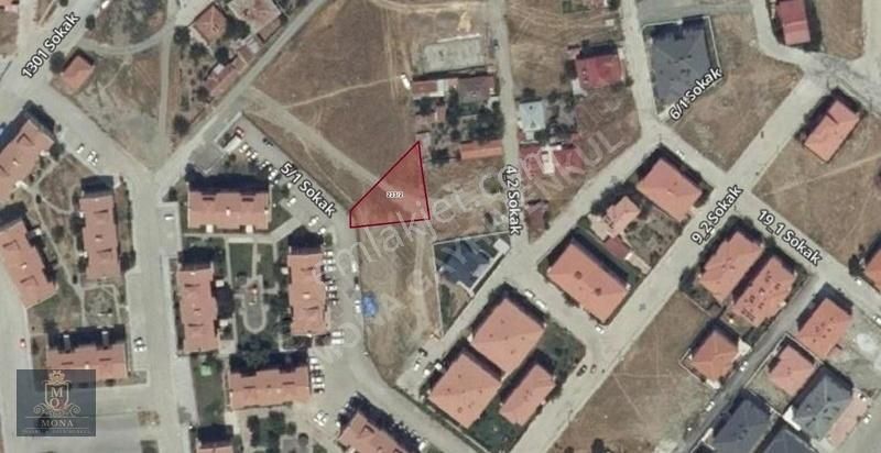 Erzincan Merkez Yenidoğan Satılık Konut İmarlı Mona Gayrimenkul'den Geçit'te Satılık Villa-konut Arsası