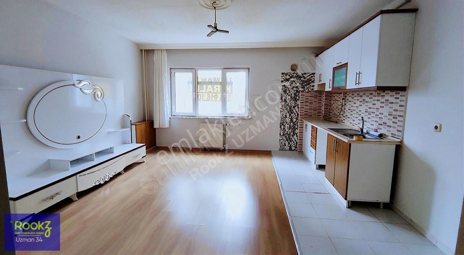 Başakşehir Kayabaşı Kiralık Daire Kayaşehir 11. Bölge Kiralık Boyalı 2+1 Ara Kat Temiz Daire