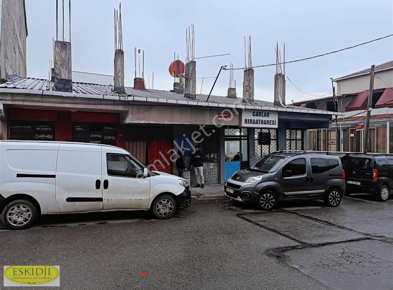 Sultanbeyli Yavuz Selim Satılık Bina Sultanbeyli Yavuzselim'de 225 M² Arsa Üzerinde Bina Acil Satılık