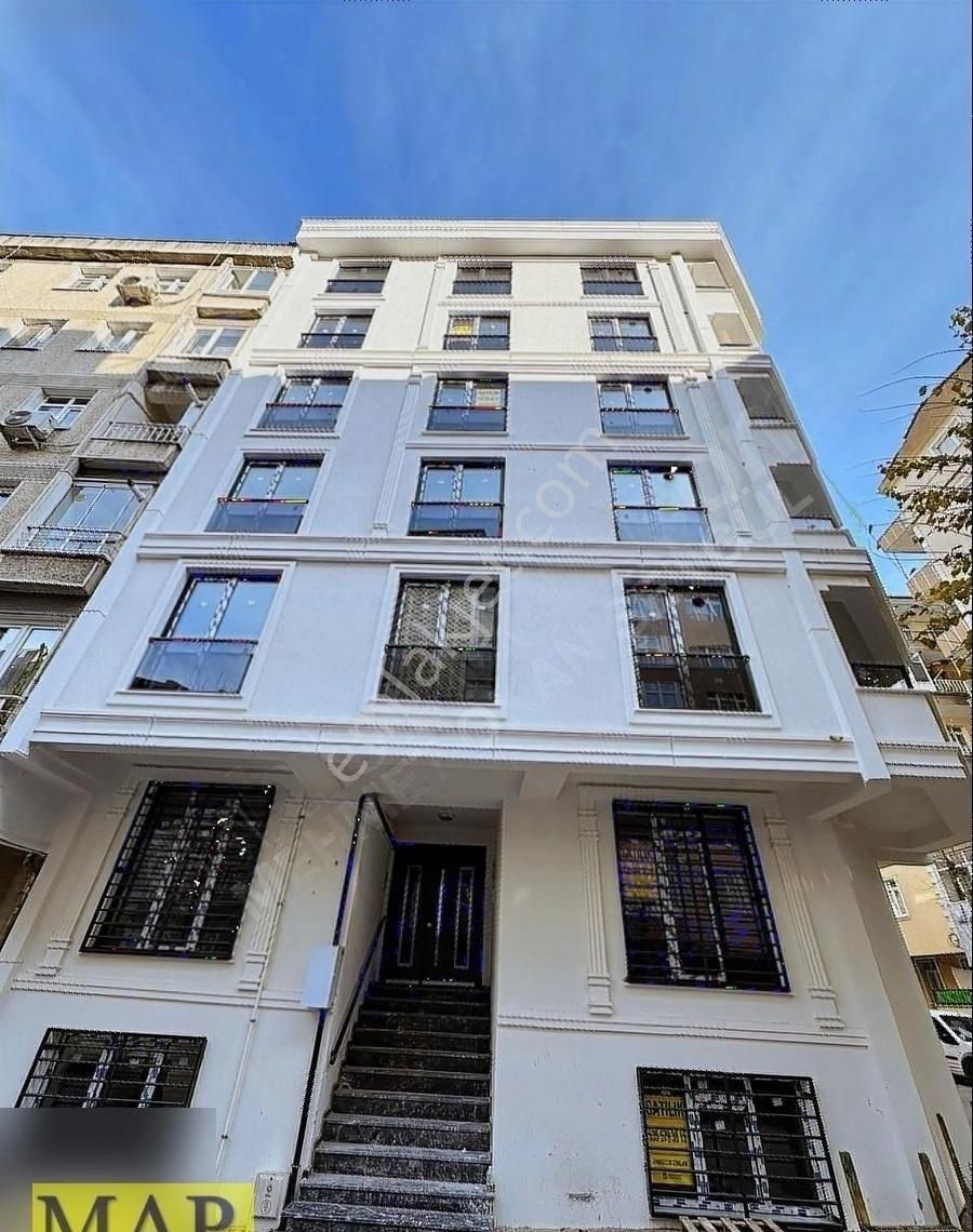 Bahçelievler Soğanlı Satılık Daire Basın Sitesi Yakını Satılık Sıfır 2+1 80m2 Bahçe Katı Lüks Daire