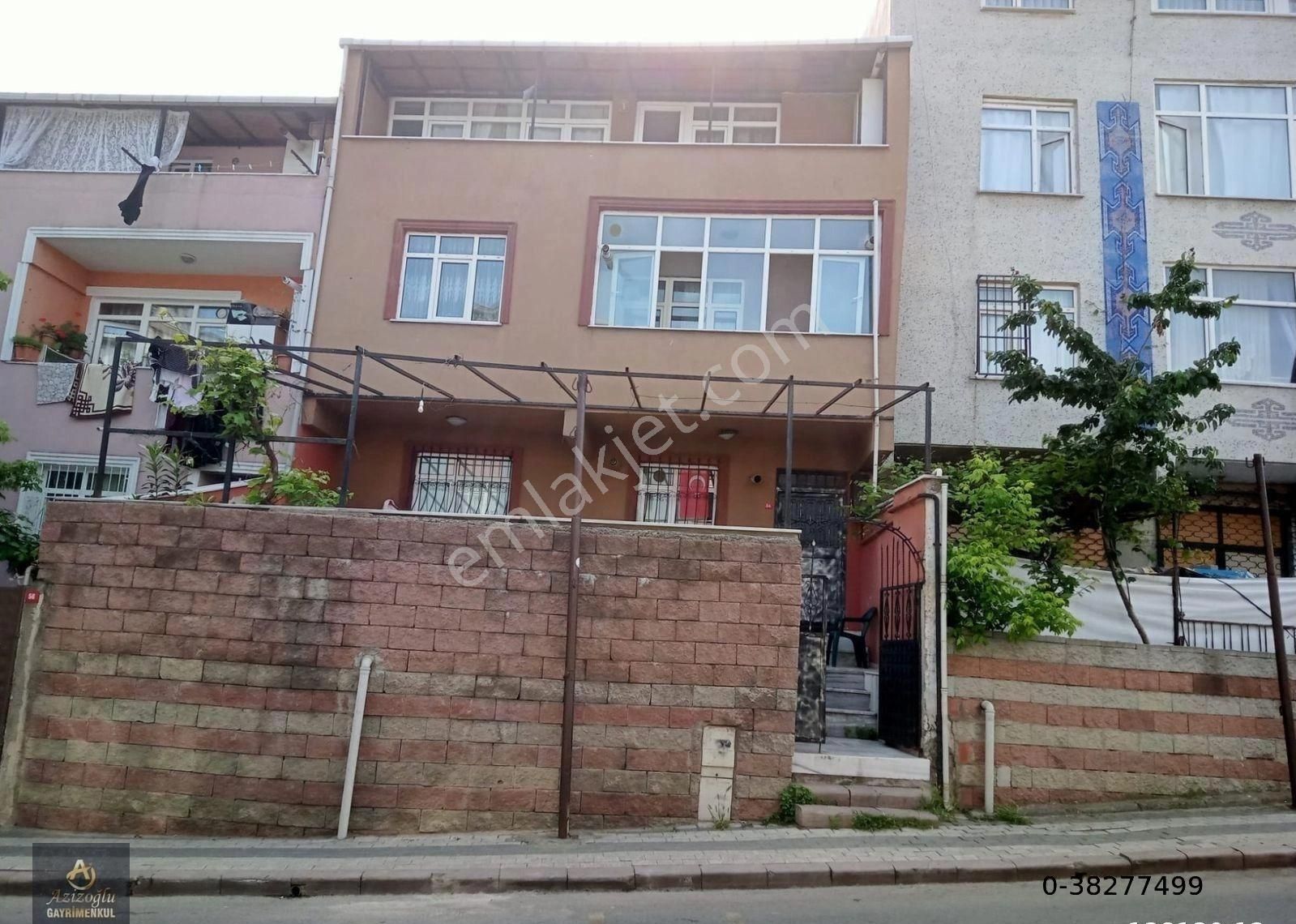 Azizoğlu Gayrimenkulden Üsküdar Yavuztürk Mahlesınde Satılık Bina