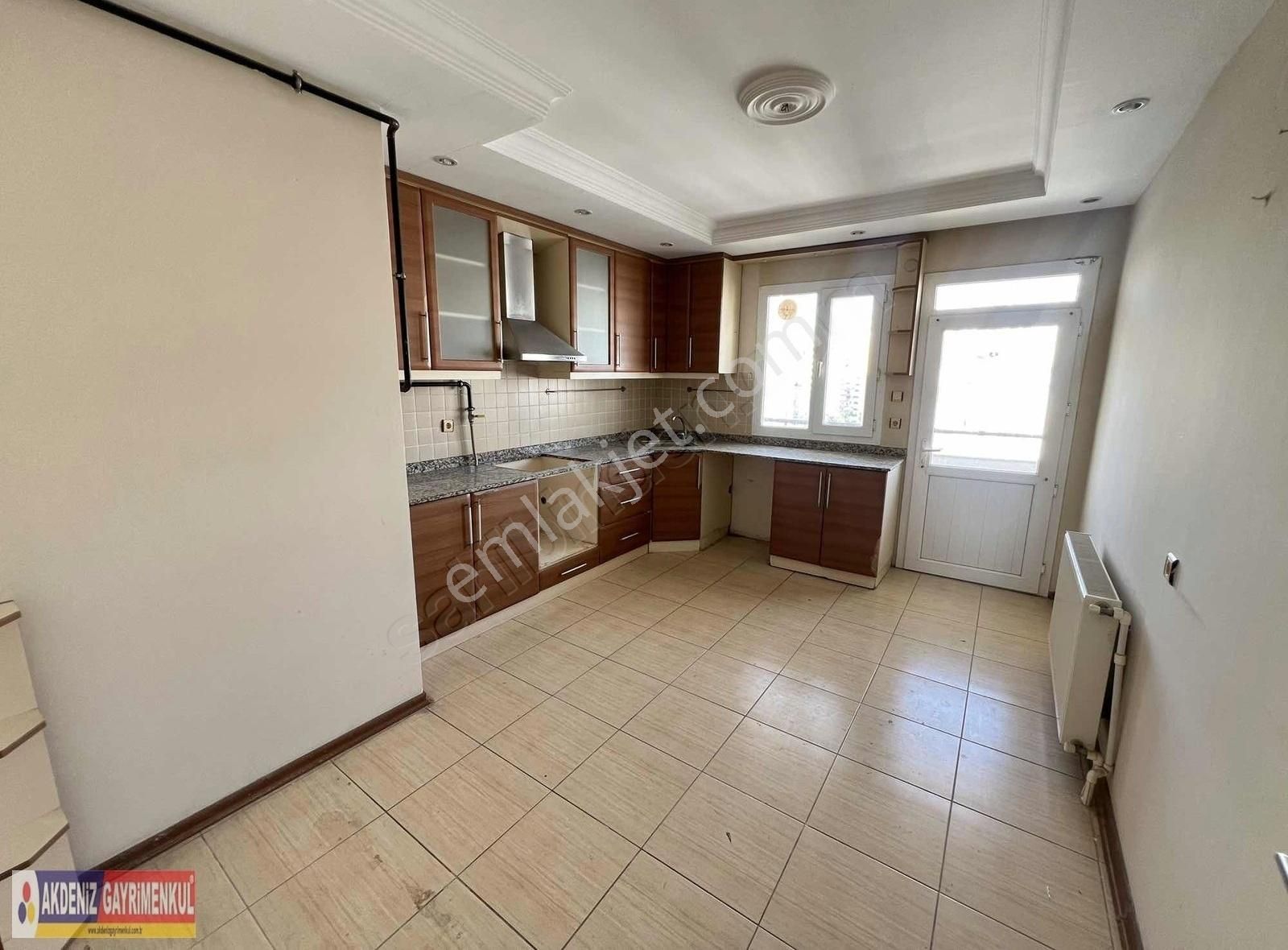 Süleyman Demirelde 4+1 K. Mutfak Geniş Oturumlu Satılık Daire - Görsel 13