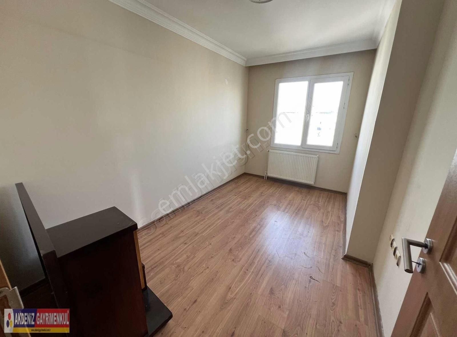 Süleyman Demirelde 4+1 K. Mutfak Geniş Oturumlu Satılık Daire - Görsel 4