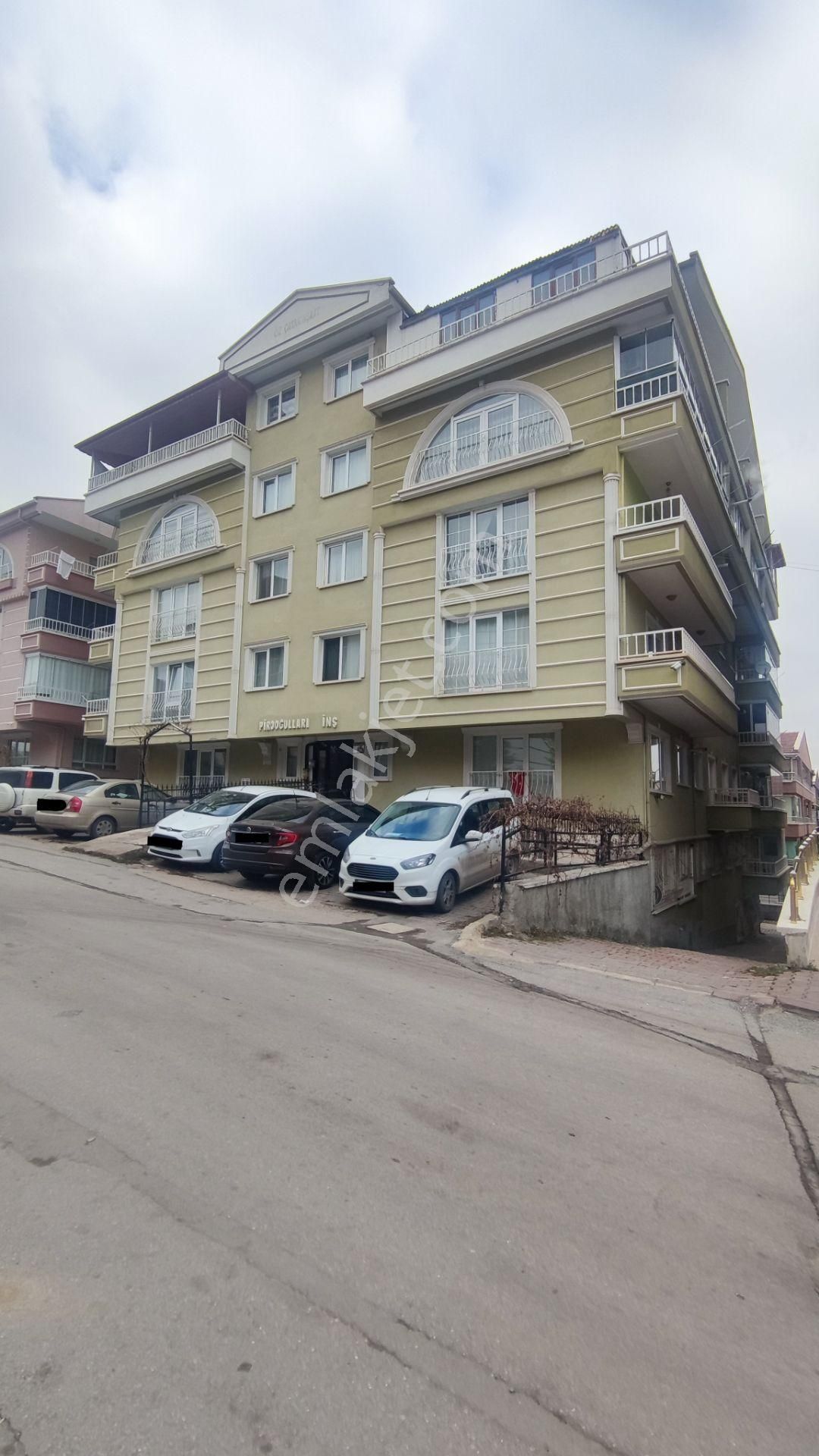 Mamak Mutlu Satılık Daire Mutlu Mahallesi 715. Sokak Üzerinde Satılık 3+1 Daire