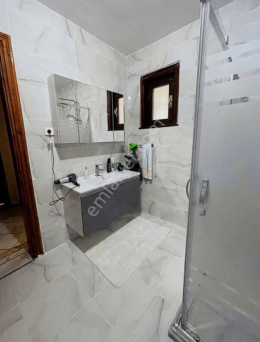 Sarıyer Büyükdere'de Caddeye Yakın Satılık Villa - Görsel 8