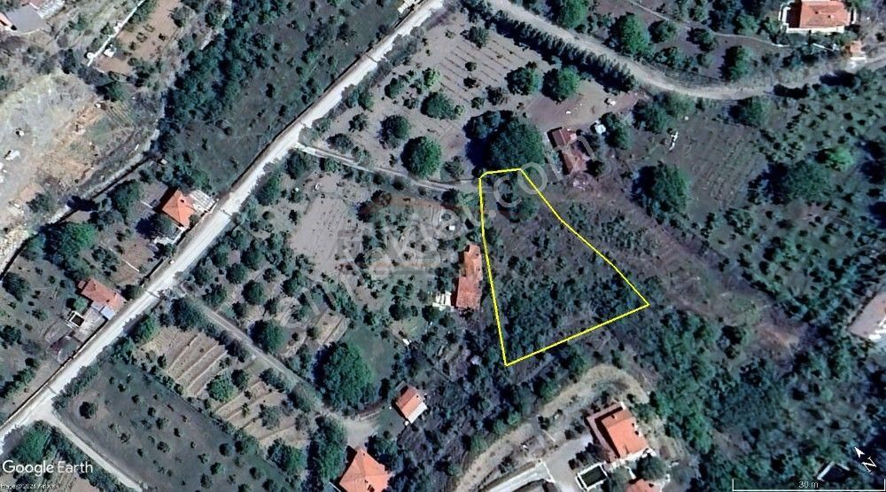 Çorum Merkez Bahçelievler Satılık Villa İmarlı Güvenay - Çorum İçeridere Bağları 1428 M² Satılık Arsa