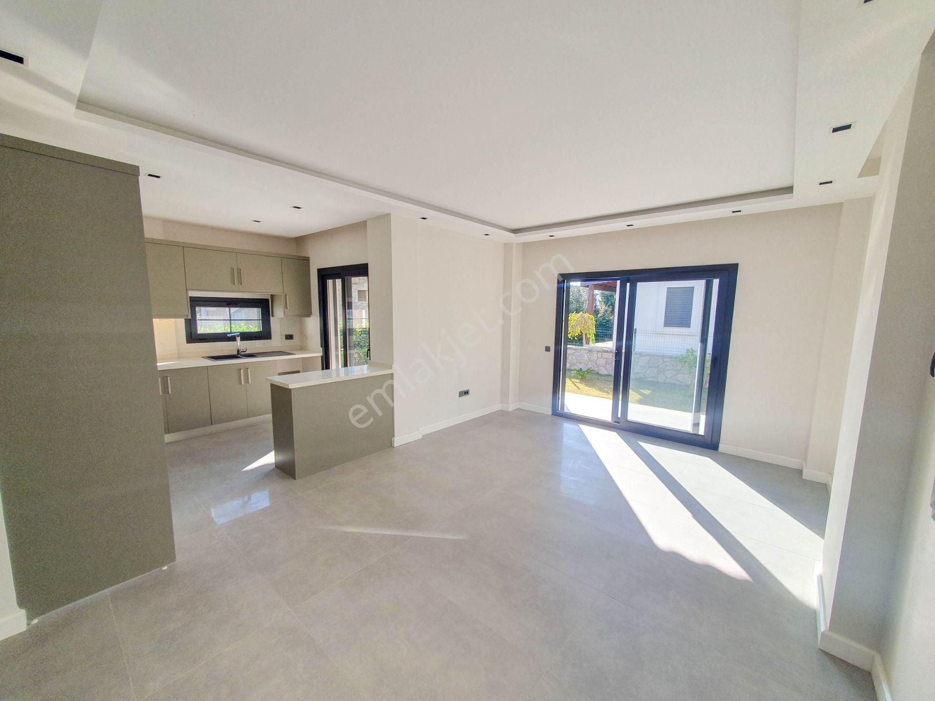 Bodrum Gümüşlük'te Satılık Müstakil Bahçeli Denize Yakın Villa - Görsel 7