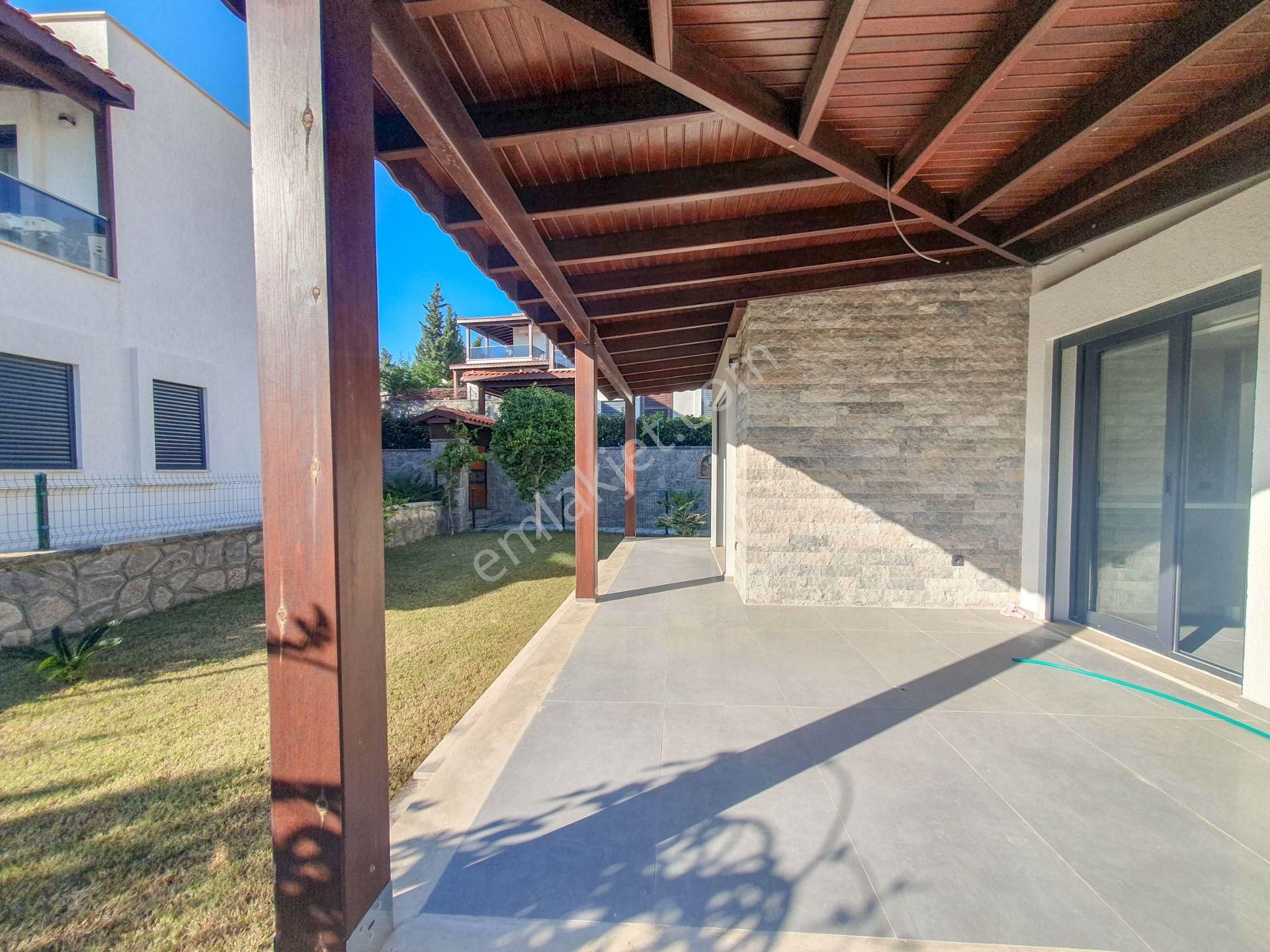 Bodrum Gümüşlük'te Satılık Müstakil Bahçeli Denize Yakın Villa - Görsel 5