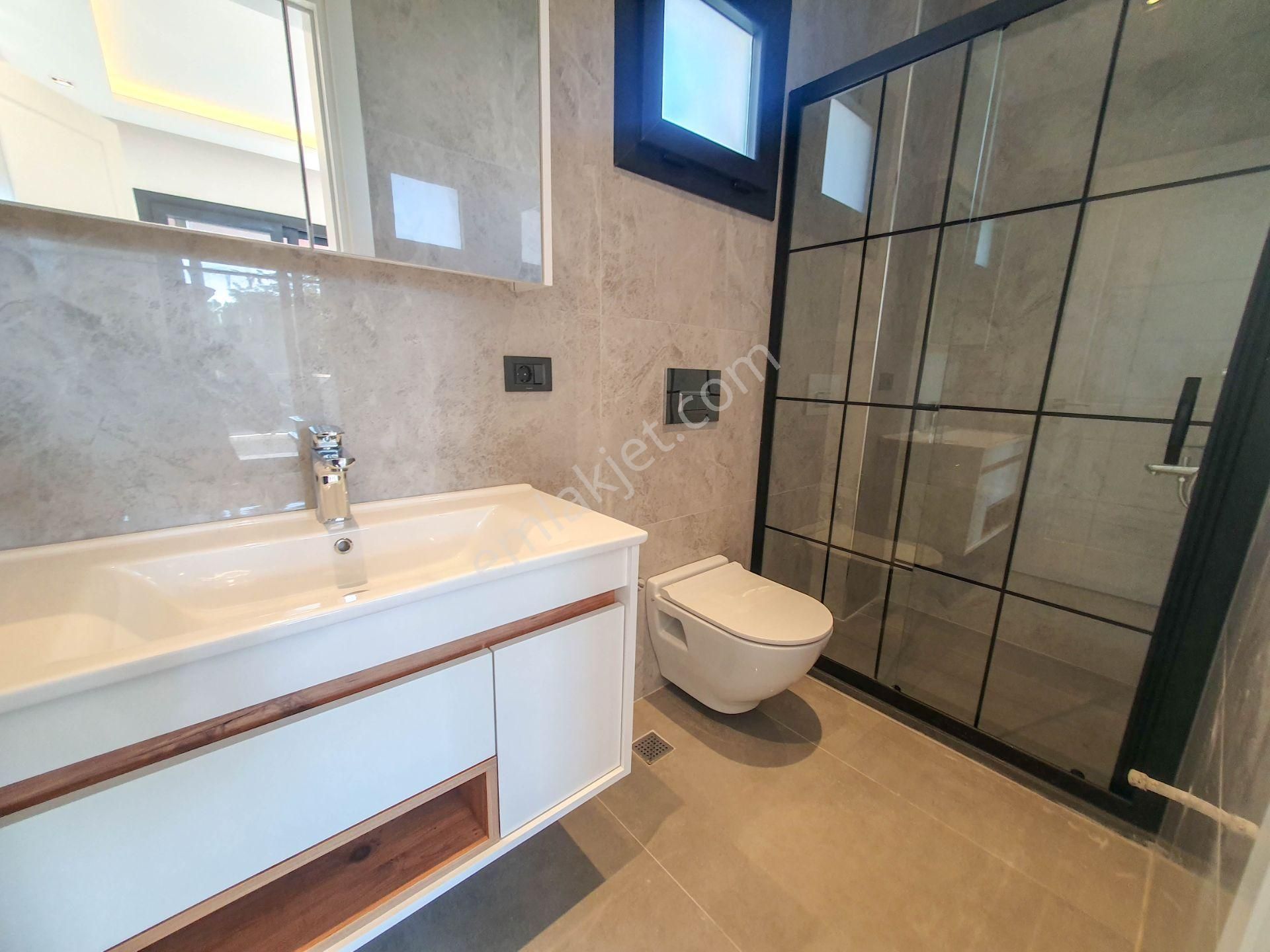 Bodrum Gümüşlük'te Satılık Müstakil Bahçeli Denize Yakın Villa - Görsel 26