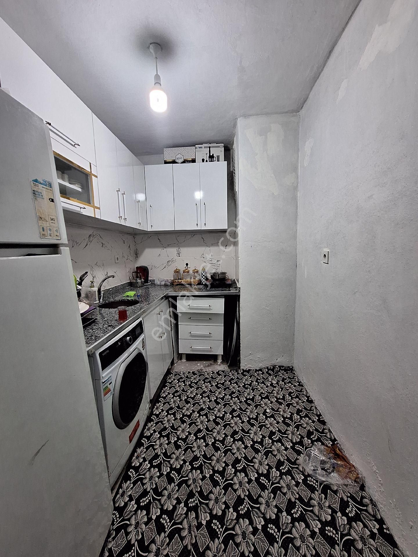 Ocaklar Mahallesi 3 Katlı Satılık Müstakil Ev - Görsel 9