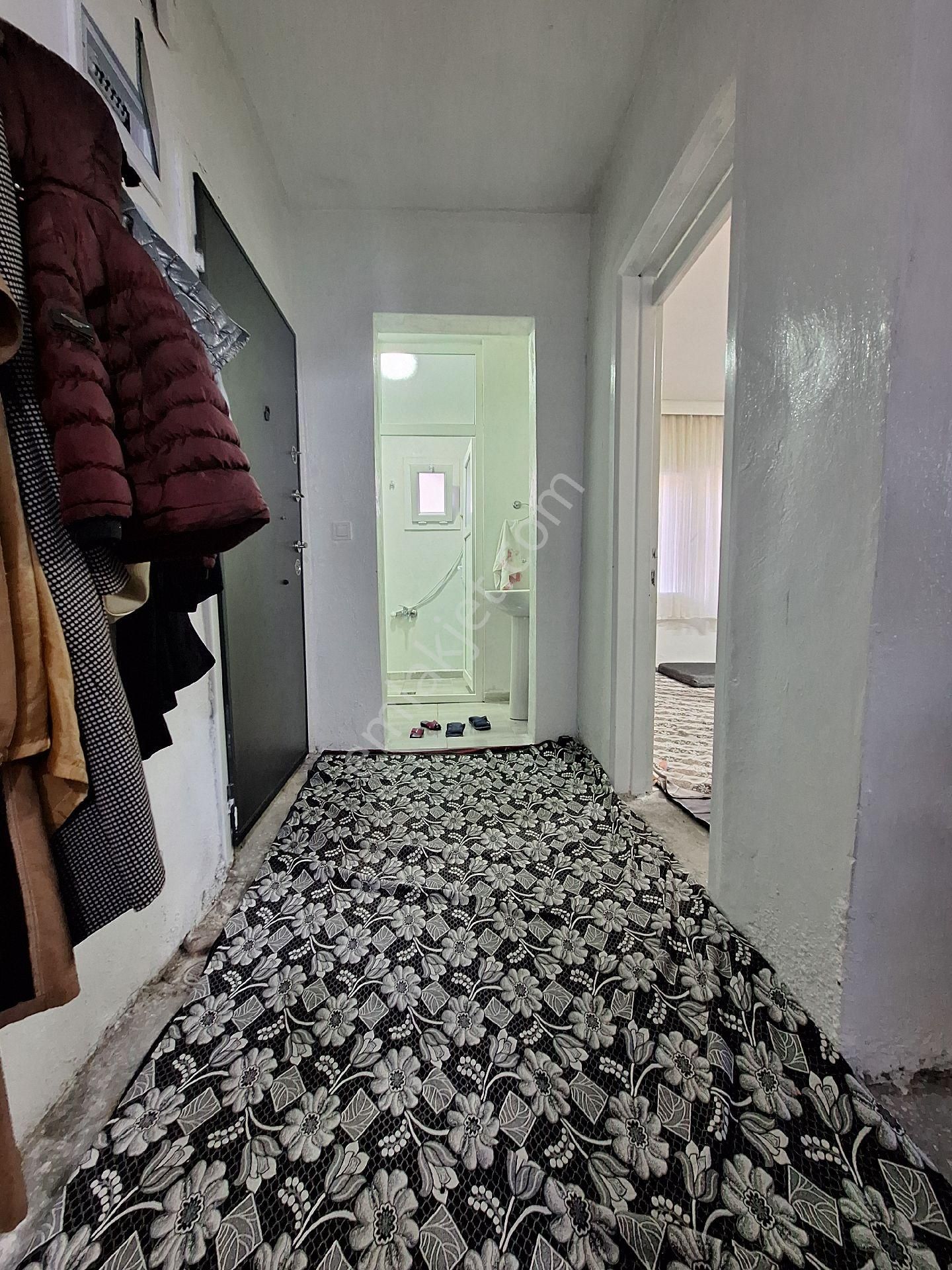 Ocaklar Mahallesi 3 Katlı Satılık Müstakil Ev - Görsel 10