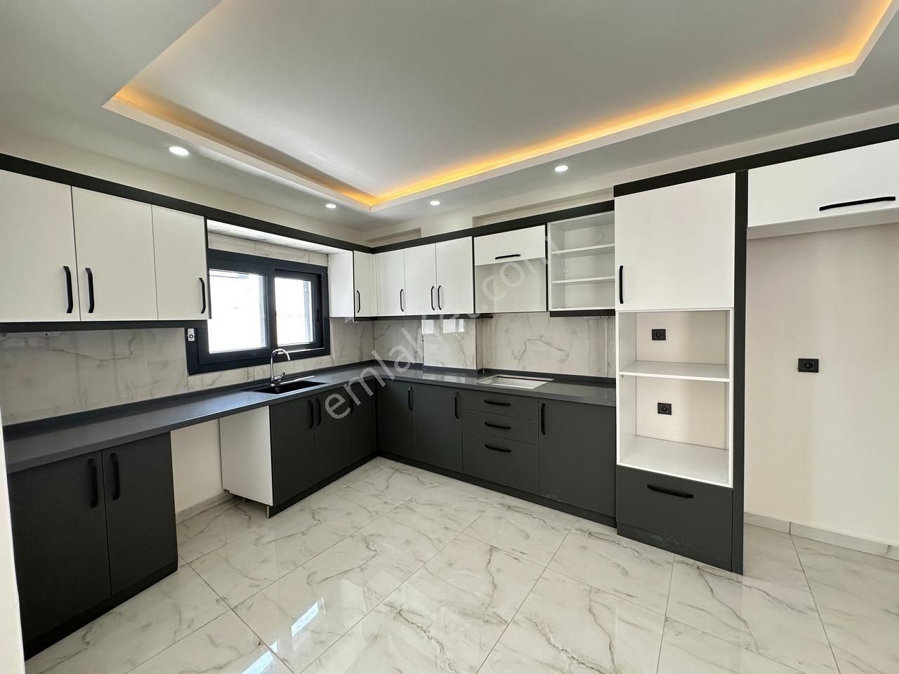 Didim Hisar Mahallesinde Satılık Tripleks Villa - Görsel 4