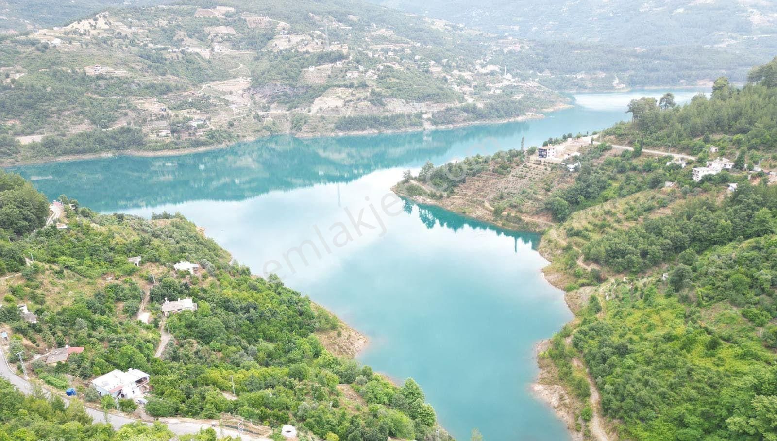 Alanya Kuzyaka Kiralık Daire Doğa-göl Manzaralı Şömineli Eşyalı Daire.