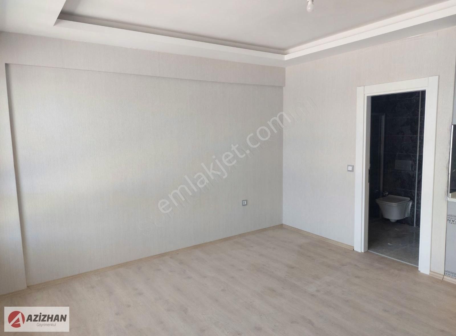 Selçuklu Yazır Kiralık Daire Azizhan'dan Şafak Caddesinde 1+0 Kiralık Daire