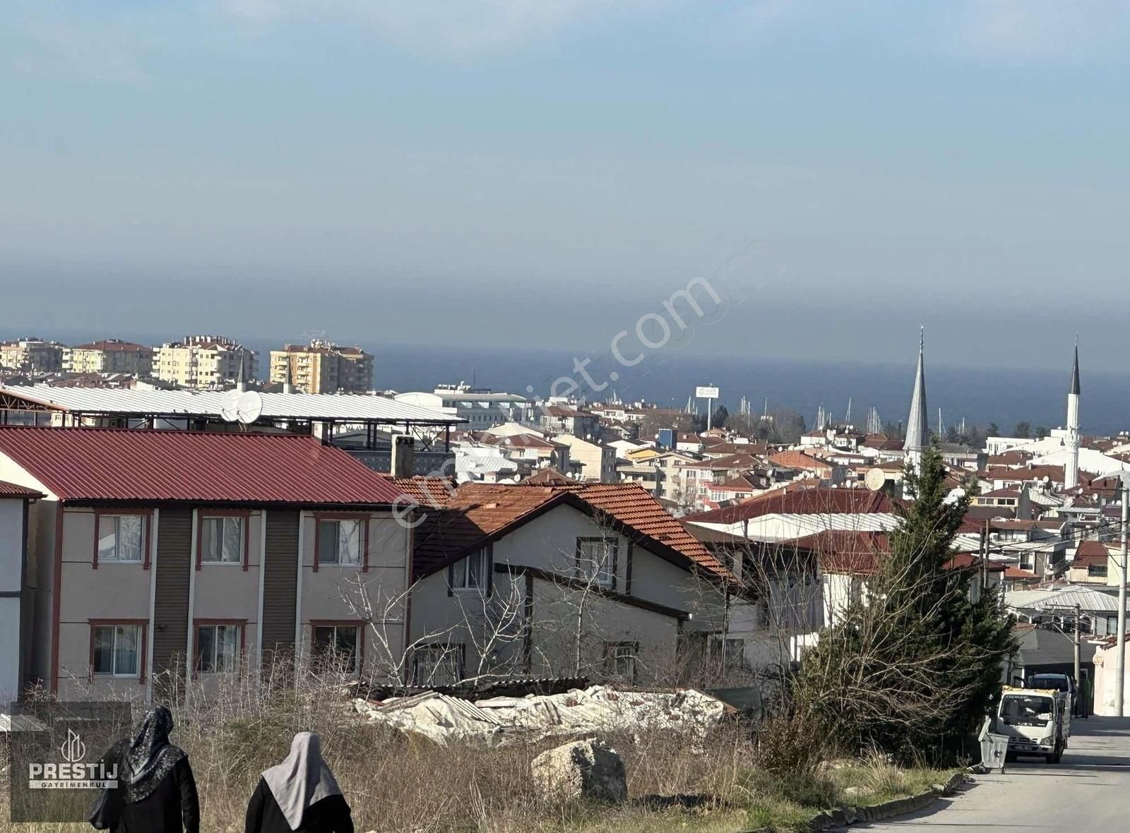 Yalova Merkez Gazi Osman Paşa Satılık Konut İmarlı (fırsat) Önü Kapanmaz Full Deniz Manzaralı Yola Cephe Arsa