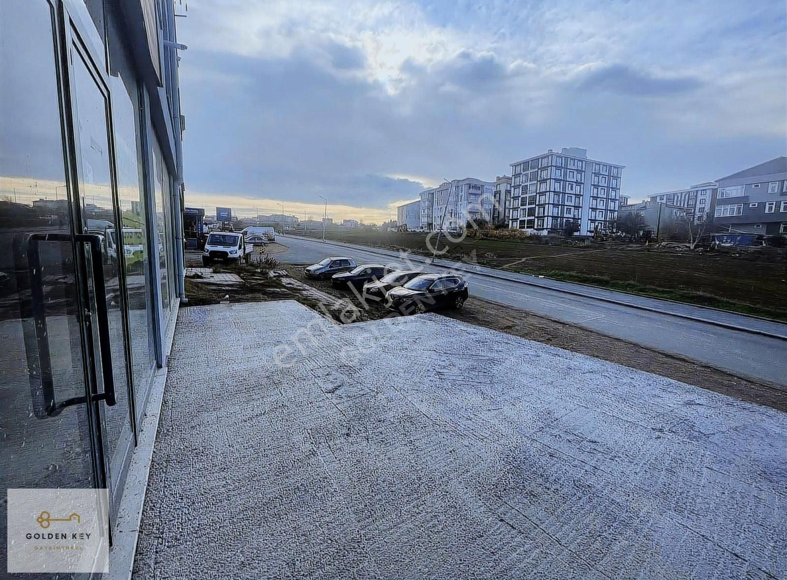 Silivri Yeni Satılık Dükkan & Mağaza Silivri Yeni Mh İşlek Cadde Üzerinde Tabela Değeri Yüksek Dükkan