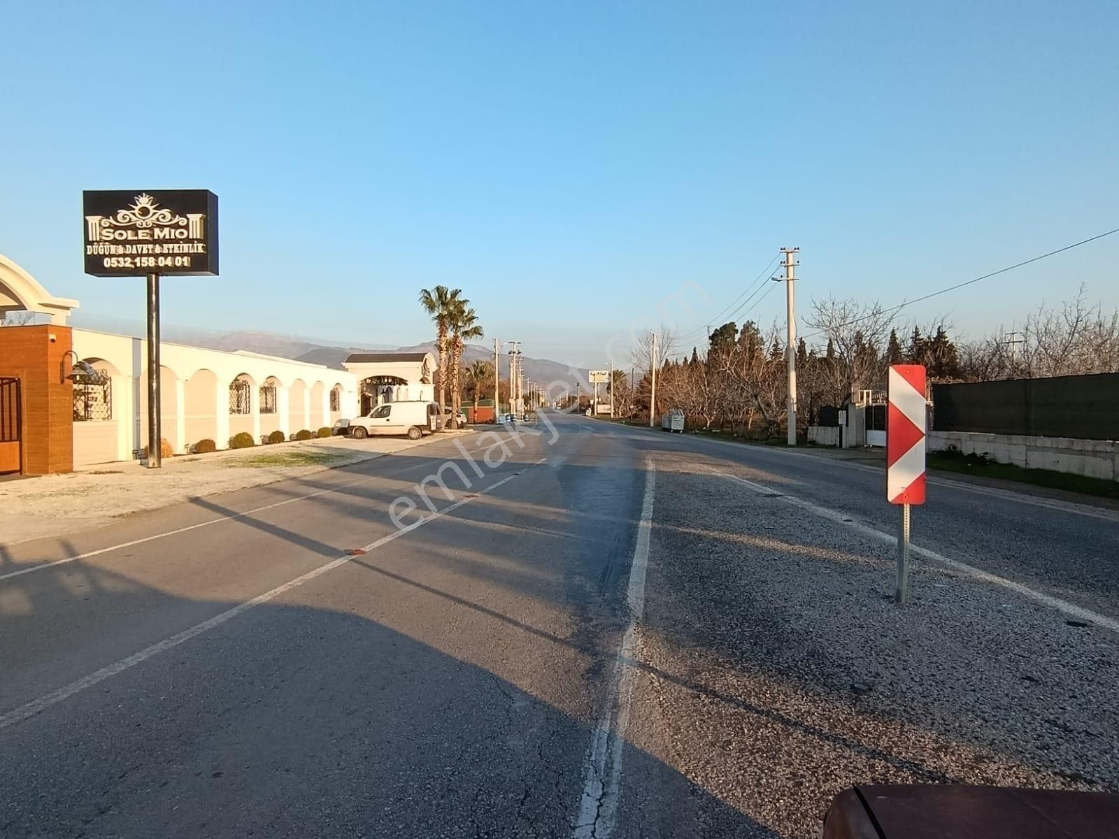 Eski Foça Yoluna Cepheli 3dönüm Tarla - Görsel 5