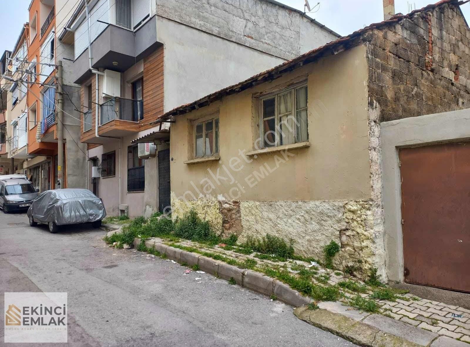 Buca Dicle Satılık Konut İmarlı Ekinci Emlaktan Buca Dicle Mahallesinde 89m2 Kitle