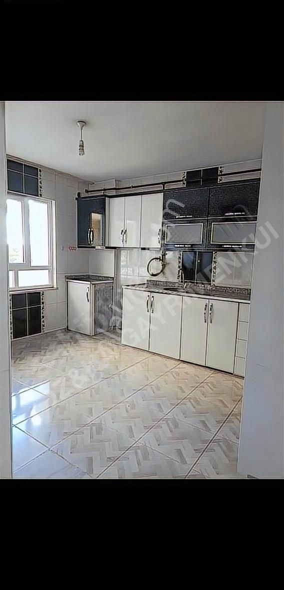 Batman Merkez Hilal Kiralık Daire Beşevler Mah Kiralık. İki Katlı Sıfır Müstakil Evin Giriş Katı.