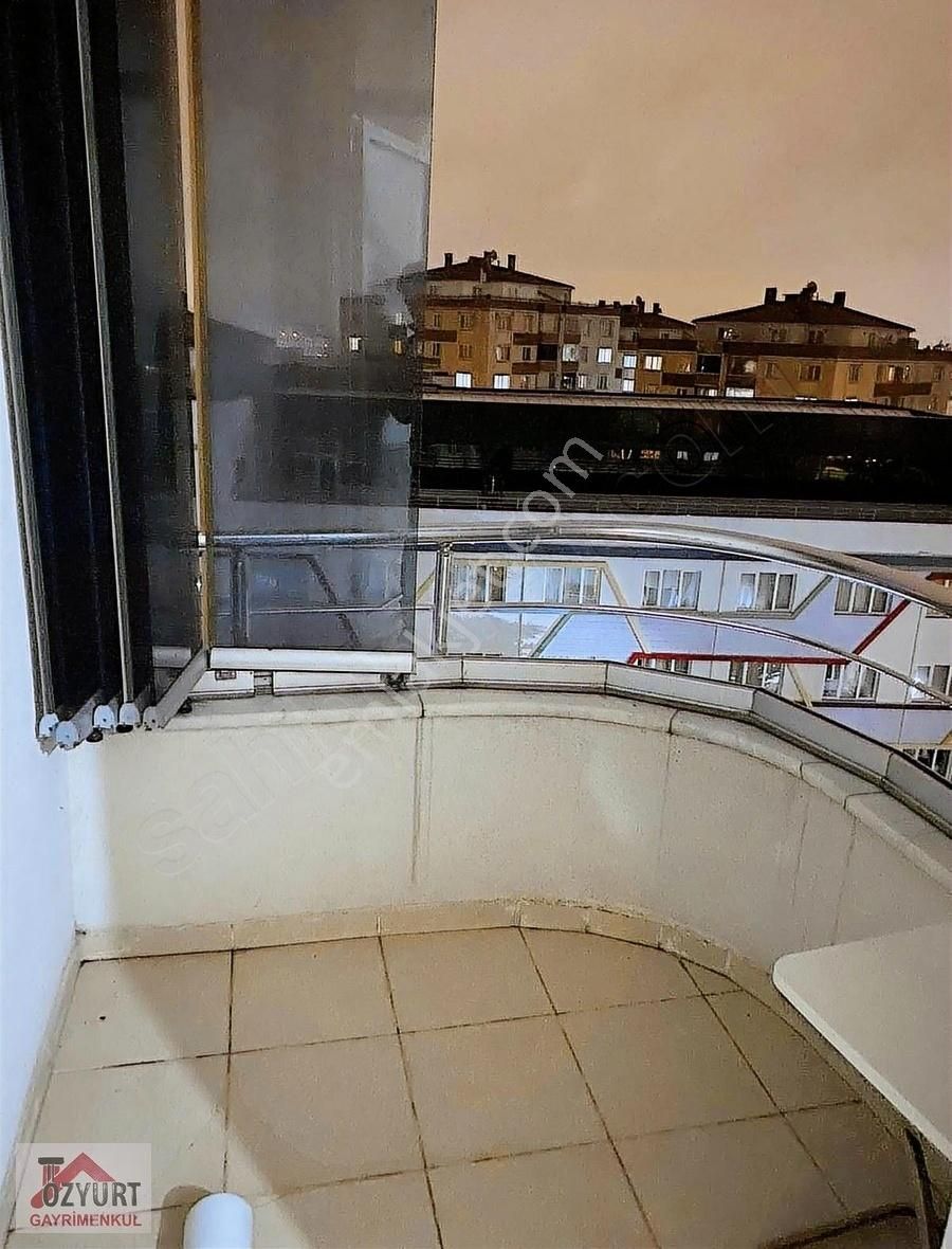 Çekmeköy Sultançiftliği Kiralık Daire Taşdelen Merkez'de Site İçersinde Kiralık Asansörlü Eşyalı Daire