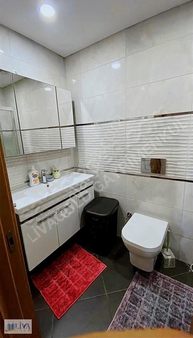 Bağcılar Bağlar Satılık Daire 2+1 Eşyalı S.park Sitesinde Eşsiz Manzaralı Daire Liva Gold