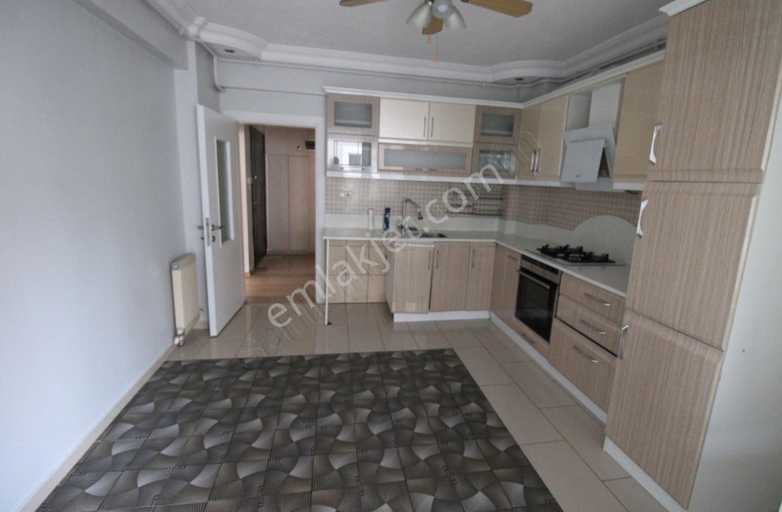 Karesi Paşa Alanı Kiralık Daire Paşaalanı Sevgi Hastanesi Yakını 4+1 Ferah Kiralık Daire