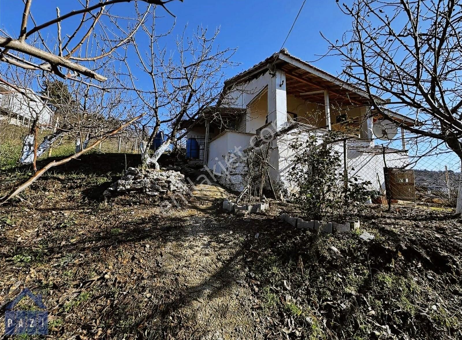 Bayındır Çınardibi Satılık Konut İmarlı Bayındır Çınardibi Köyünde Satılık Müstakil Ev